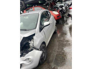 Радио/ проигрыватель CD/DVD / навигация