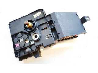 Блок предохранителей  A2115460841, 0-1394837-1   Mercedes-Benz E W211    