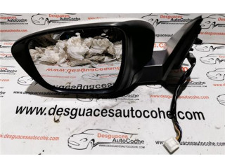 Zpětné zrcátko Nissan Qashqai 2017