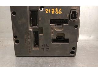 Pojistková skříňka Řídící jednotka BSM 7703297929, S108502300B Renault Megane I 1999