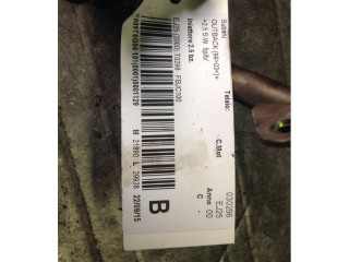 Vstřikovač Subaru Outback EJ25