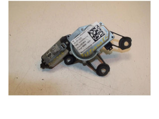 Моторчик заднего дворника LR039788    Land Rover Freelander 2 - LR2