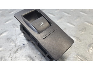 Включатель электрических окон