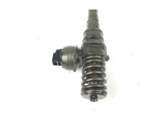 Форсунка 038130073AG    Volkswagen Golf SportWagen  BXE 