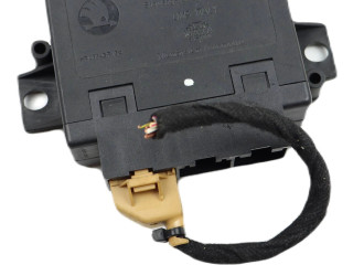 Блок управления парковки 3U0919283   Skoda Superb B5 (3U)