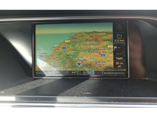 Дисплей       Audi A5 Sportback 8TA