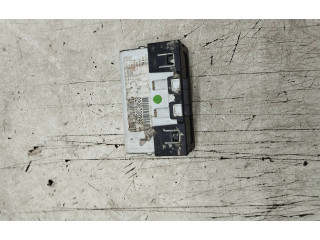 Дисплей    8200380298   Renault Trafic II (X83)