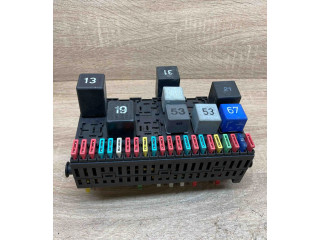 Блок предохранителей 357937039 Volkswagen Transporter - Caravelle T4