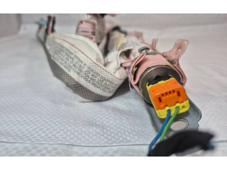 Боковая подушка безопасности 8X4880741B, 34096684C Audi A1