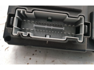 Блок предохранителей 31314468, 28231898   Volvo XC90    