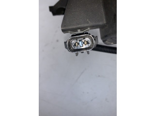 Вентилятор радиатора     977303E900    KIA Sorento 