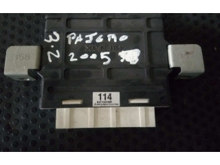 Блок управления MR580114 Mitsubishi Pajero