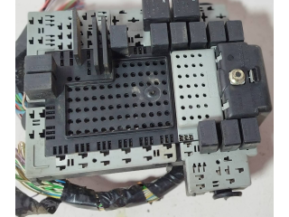 Ящик предохранителей (комплект) 9441584, 9162316   Volvo V70