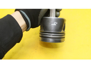 Píst Audi A8 S8 D4 4H