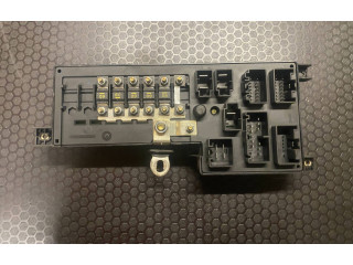 Блок предохранителей 9494207, 51323001 Volvo S80