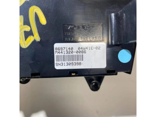 Блок управления климат-контролем 8697140, 04W41E02 Volvo V70
