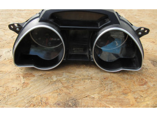 Přístrojová deska Audi RS5 2012 8T0920984A, 8T0920984A