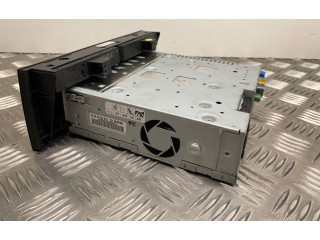 Радио/ проигрыватель CD/DVD / навигация 8R2035666C   Audi S5