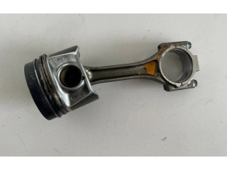 Поршень с шатуном 03LADE Skoda Octavia Mk3 (5E)