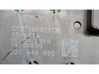 Радио/ проигрыватель CD/DVD / навигация