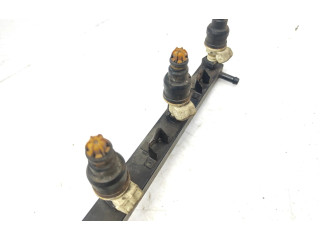 Vstřikovací lišta 0280150716, 0280160248 BMW 5 E28