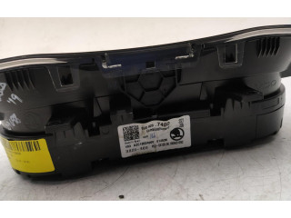 Панель приборов 6V0920740D   Skoda Fabia Mk3 (NJ)       