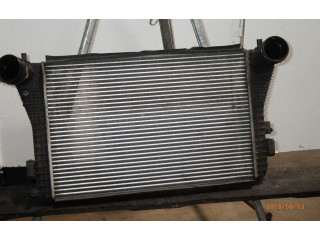 Интеркулер  1K0145803   Volkswagen Touran I 