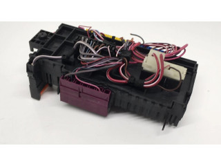 Pojistková skříňka A1669068201 Mercedes-Benz GL X166 2017