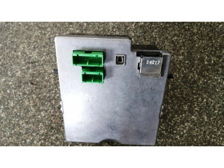 Tālruņa vadības bloks