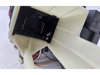 Pojistková skříňka Volkswagen Tiguan 2020