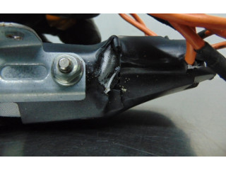 Подушка безопасности в сиденье Volvo V70