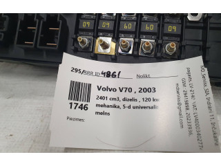 Блок предохранителей 8678449, 518787205   Volvo V70    