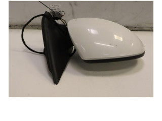 Zpětné zrcátko  Volkswagen Tiguan 2008    