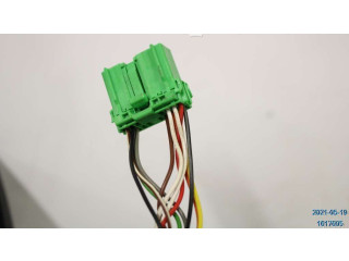 Зеркало электрическое        Volvo V70  2000 - 2004 года   