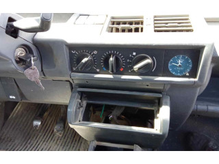 Блок управления климат-контролем    Renault Clio I