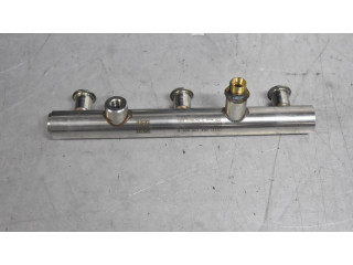 Топливная рампа 06E130090F   Audi S5   для двигателя CGWC