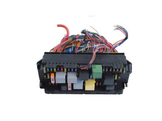 Pojistková skříňka A2129009425 Mercedes-Benz SLK R172 2015