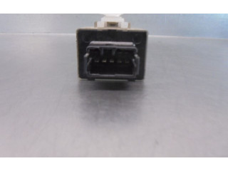 Pojistková skříňka 86111AJ001 Toyota GT 86 2012