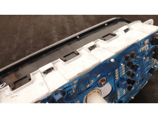 Панель приборов MB899942, 758580 Mitsubishi Colt