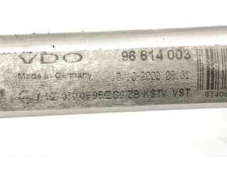 Vstřikovací lišta 96614003 Mercedes-Benz Vaneo W414