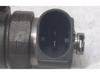 Vstřikovač 0445110157   Audi A8 S8 D3 4E     