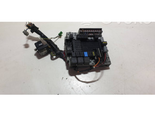 Блок предохранителей 08696098, 000002444555   Volvo XC90    