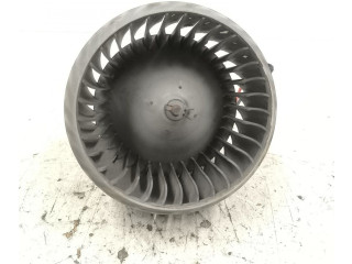 Вентилятор печки       Audi A6 S6 C6 4F
