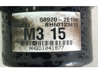 Электрический вентилятор радиаторов 589002E150    Hyundai Tucson JM   