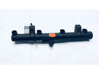 Топливная рампа 9628084680   Citroen Xsara Picasso 2.0 