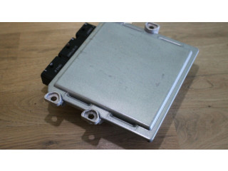 Блок управления двигателя 31211071   Volvo V50