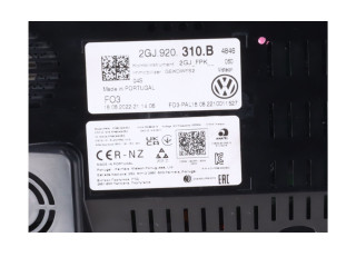 Přístrojová deska  Volkswagen T-Roc 2022 2GJ920310B  