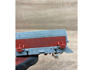 Блок предохранителей  9162439   Volvo V70    