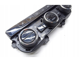 Панель приборов 5E0907044AK Skoda Octavia Mk3 (5E)