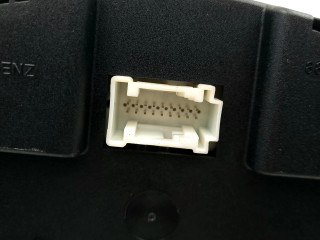 Přístrojová deska Mercedes-Benz C W203 2004 A2035403147, 110080231005